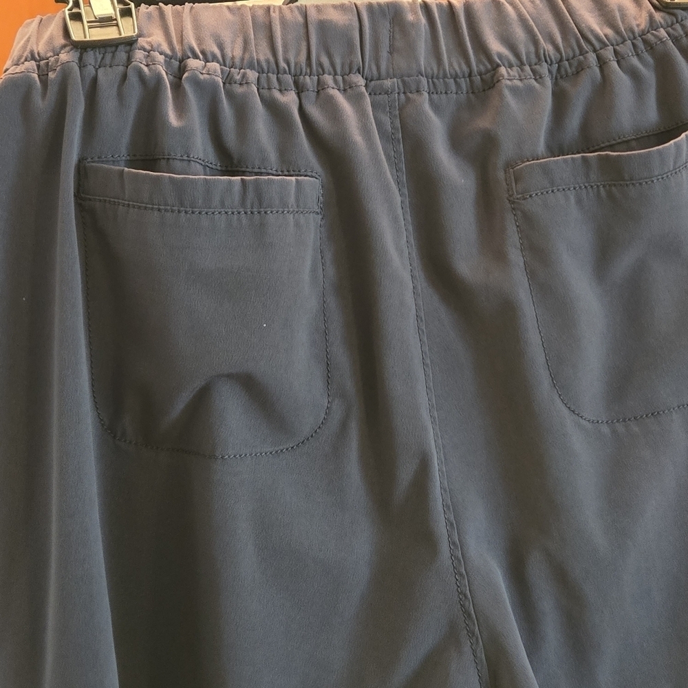 Beyond Scrubs Womens S Gray Elastic Waist Pullon Pants Ruched Side Legs 5 pocket - Picture 7 of 13